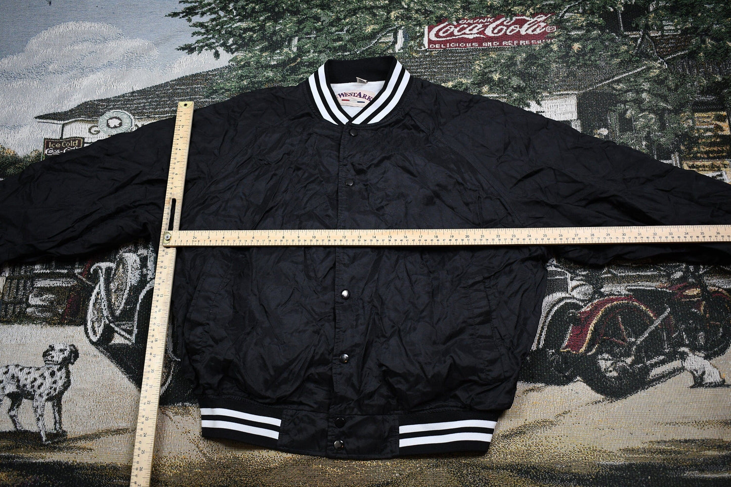 Vintage 1980s Earl's Bar Satin Bomber Windbreaker Men's XL from propervintagecanada