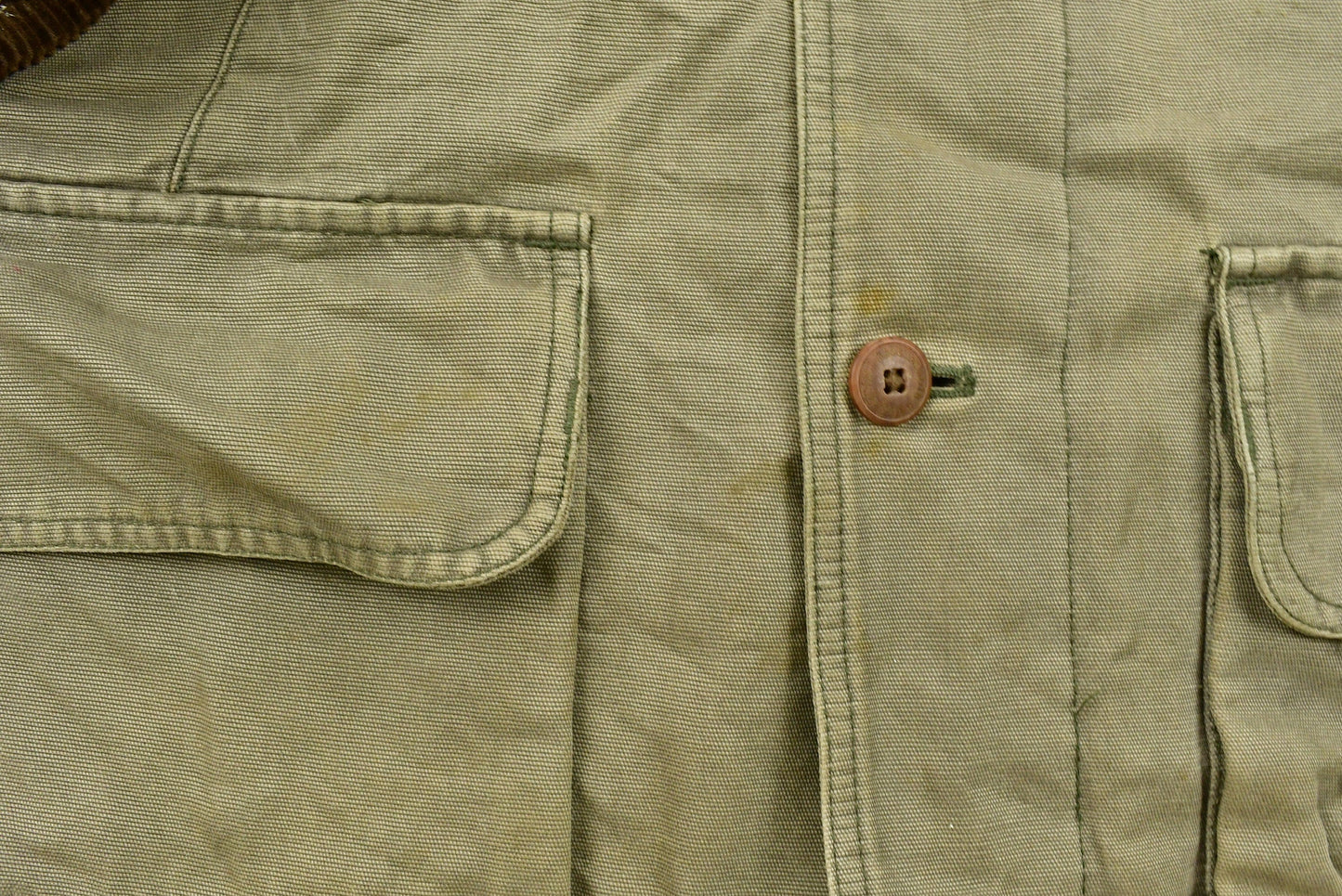 Vintage 1980s Eddie Bauer Hunting Jacket Men's 2XL from propervintagecanada