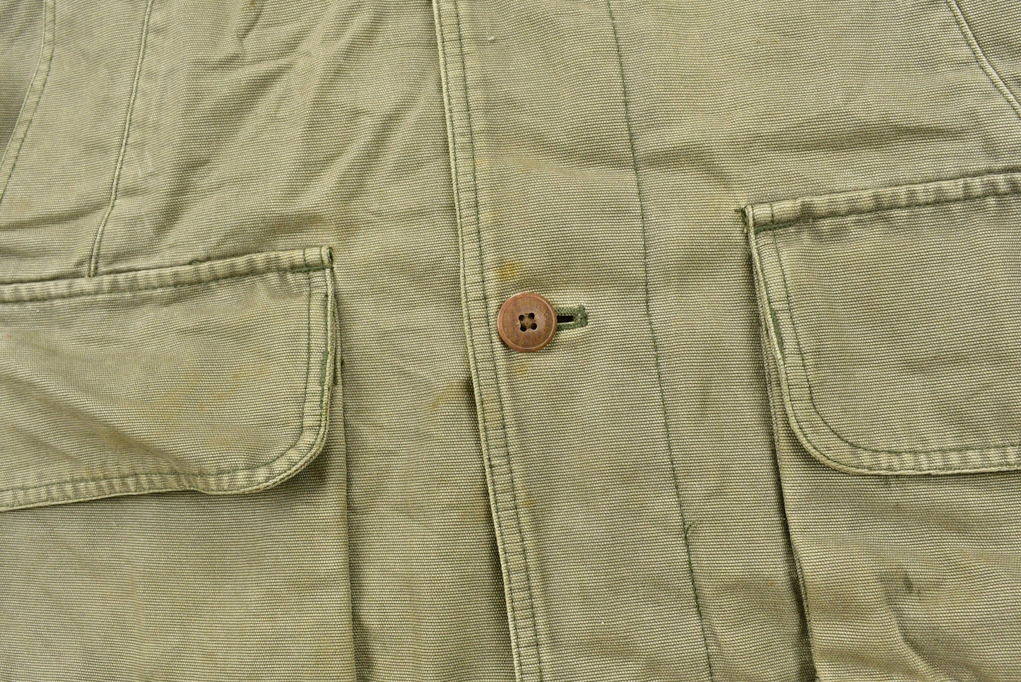 Vintage 1980s Eddie Bauer Hunting Jacket Men's 2XL from propervintagecanada
