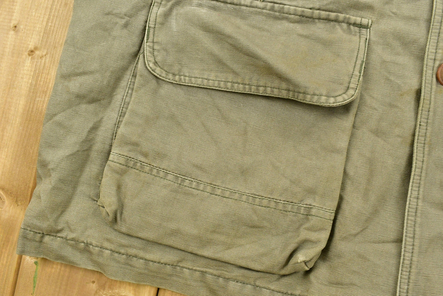 Vintage 1980s Eddie Bauer Hunting Jacket Men's 2XL from propervintagecanada