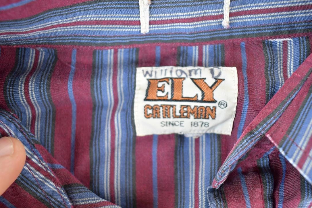 Vintage 1980s Ely Cattleman Western Style Button Up Shirt Mens XL from propervintagecanada