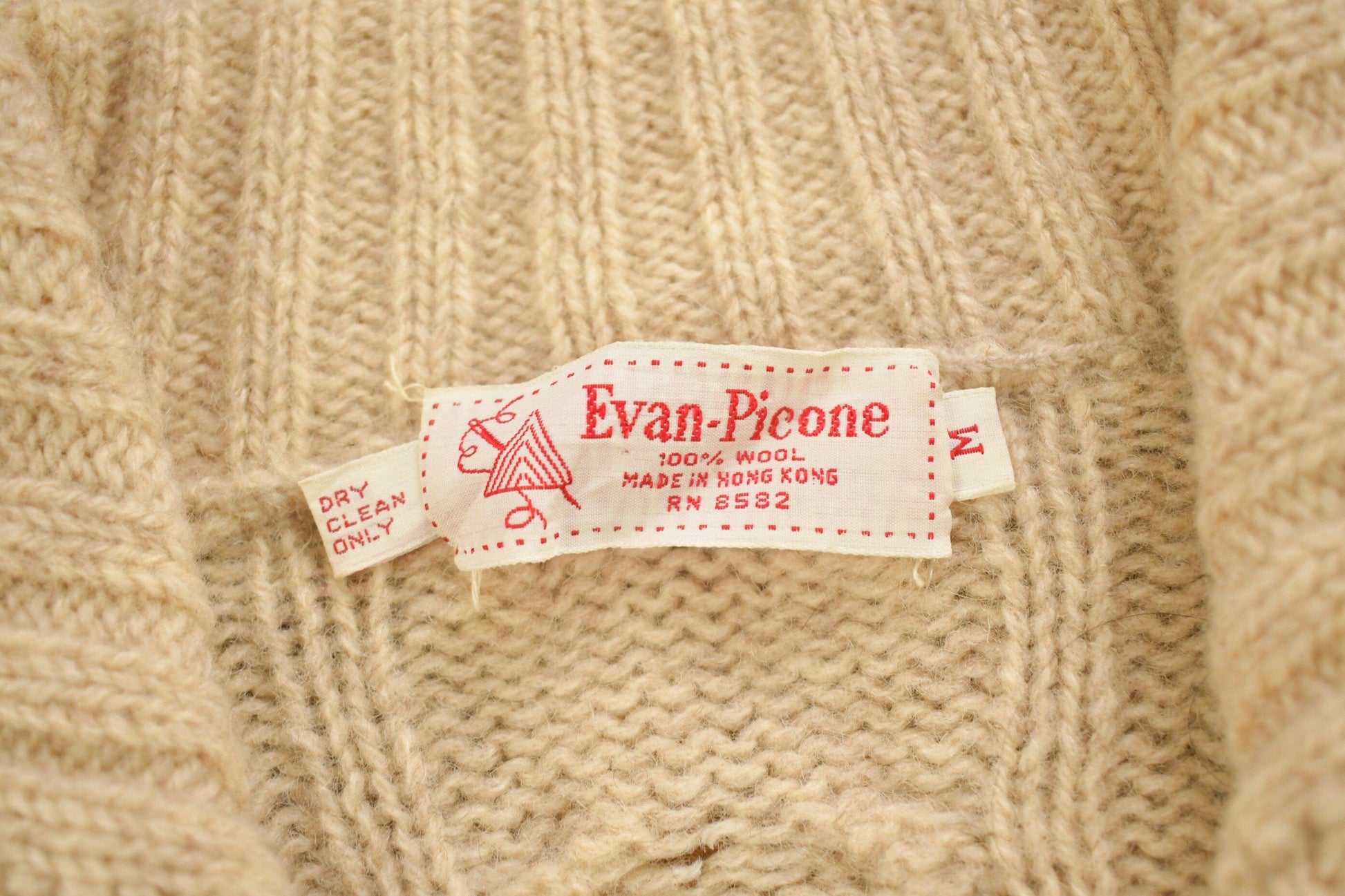 Vintage 1980s Evan-Picone 100% Wool Knit Sweater Men's Medium from propervintagecanada