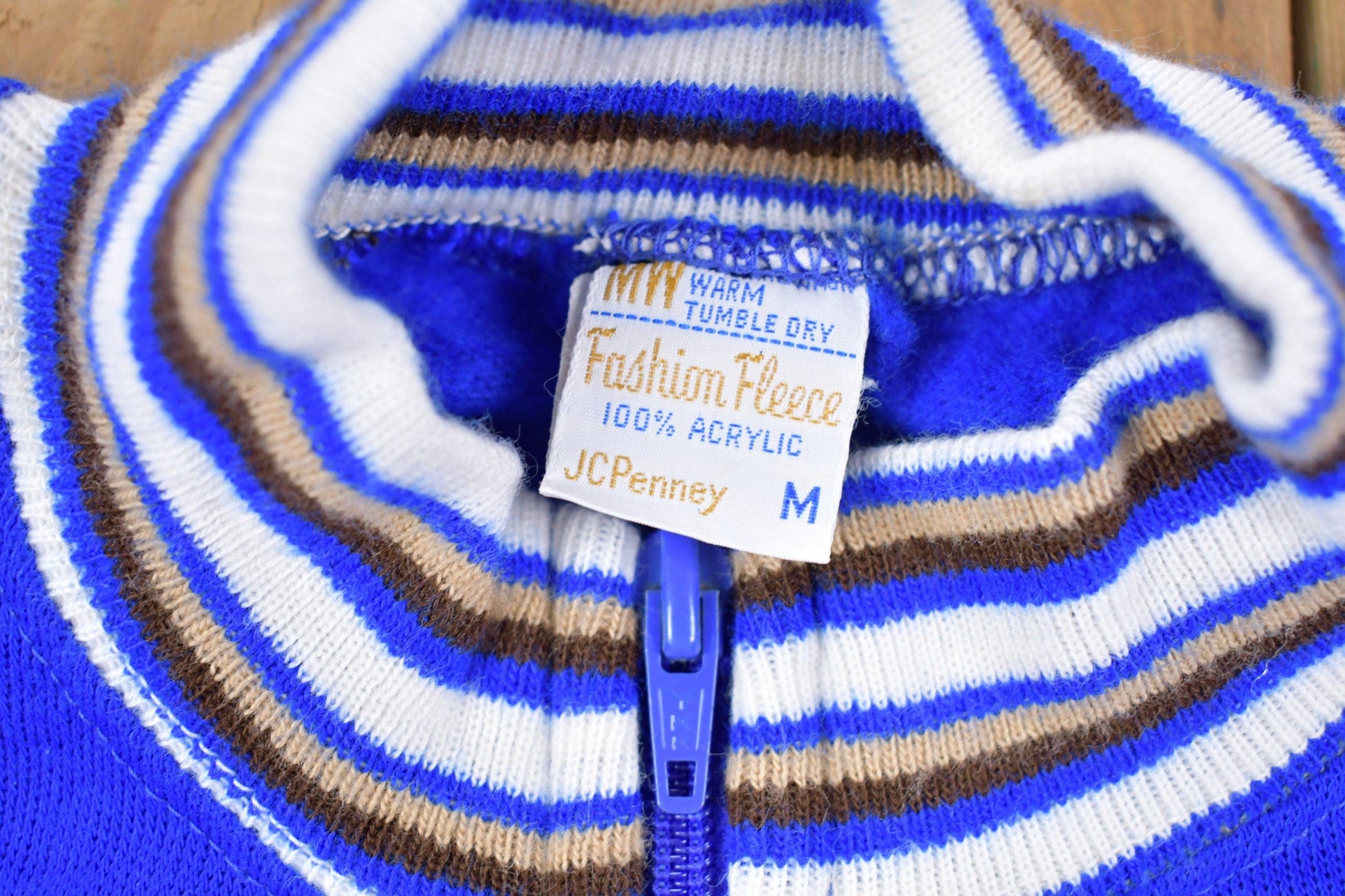 Vintage 1980s Fashion Fleece Light Cotton Zip Up Shirt Men's Medium from propervintagecanada