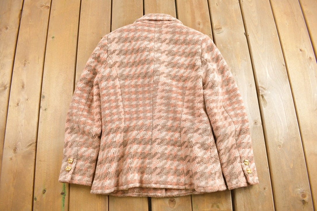 Vintage 1980s Fleece Houndstooth Blazer Men's Small from propervintagecanada