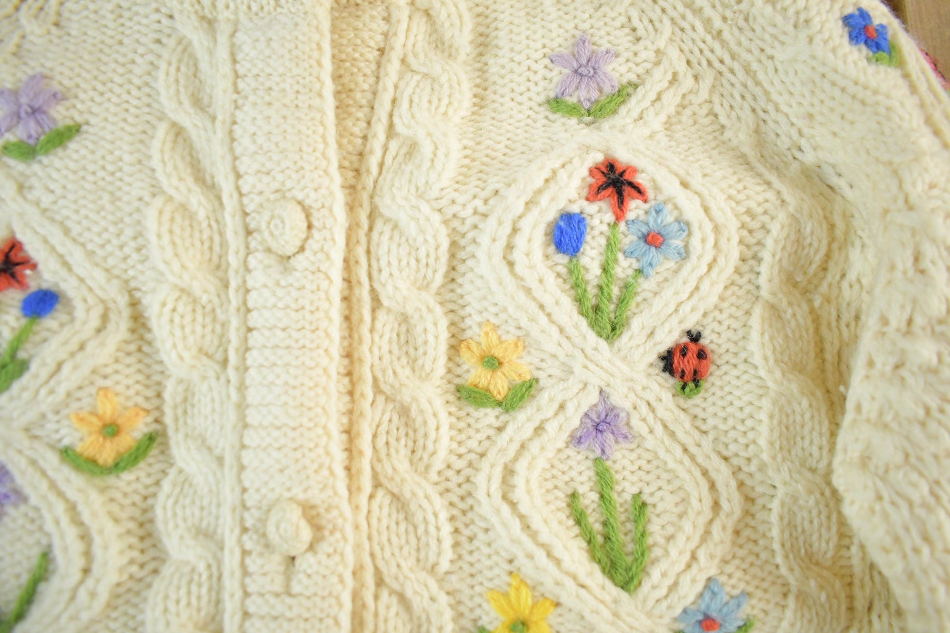 Vintage 1980s Floral Knit Cardigan Sweater Women's Medium from propervintagecanada