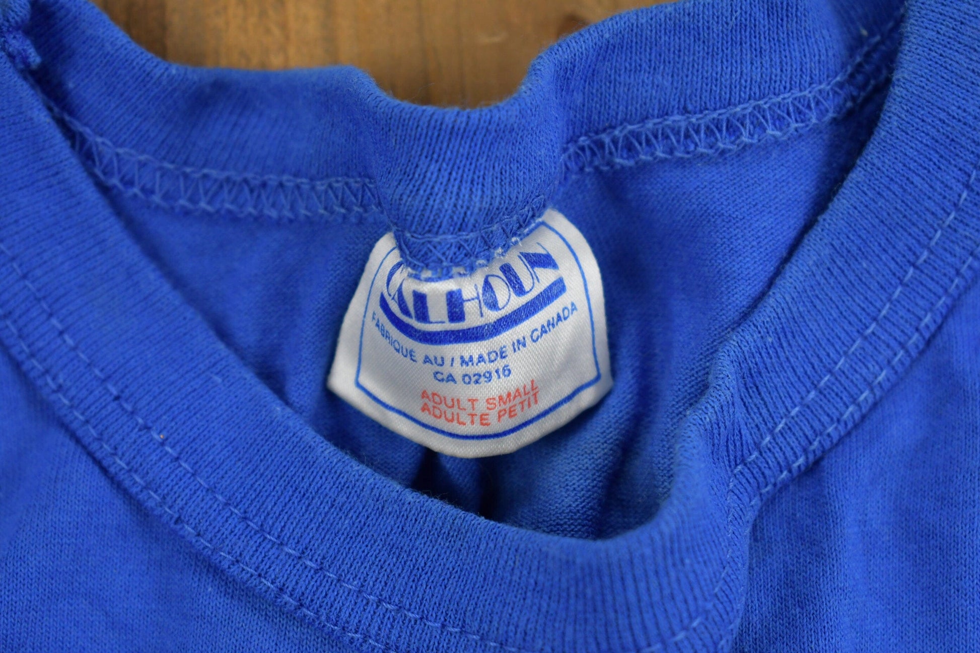 Vintage 1980s Fosters Lager Graphic T Shirt Men's XS from propervintagecanada