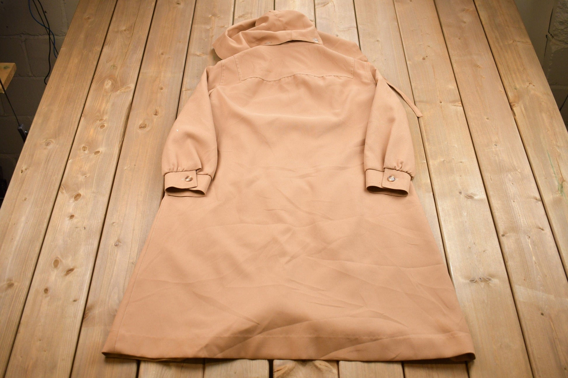 Vintage 1980s Full Length Jacket Men's Medium from propervintagecanada