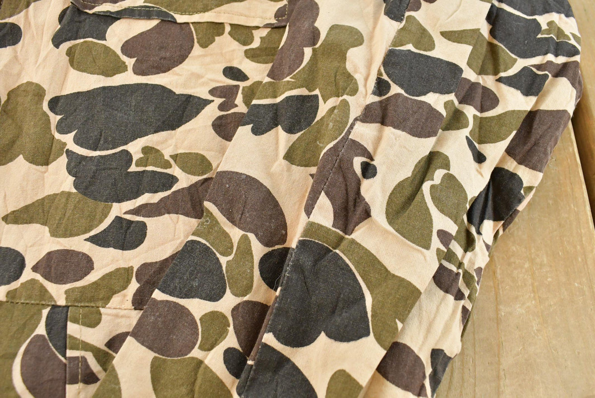Vintage 1980s Game Winner Duck Camo Coveralls Men's 42 x 29 from propervintagecanada