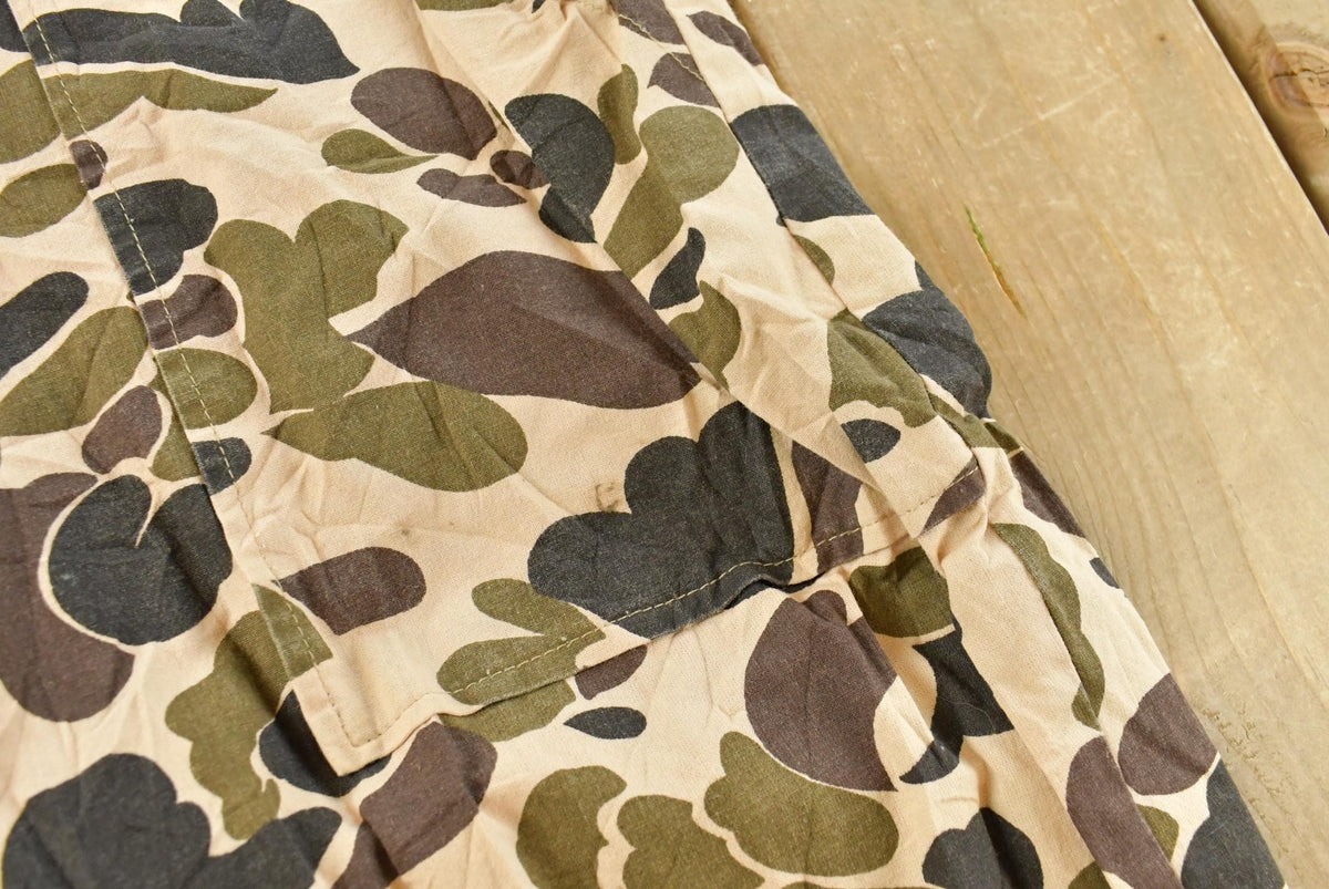 Vintage 1980s Game Winner Duck Camo Coveralls Men's 42 x 29 from propervintagecanada