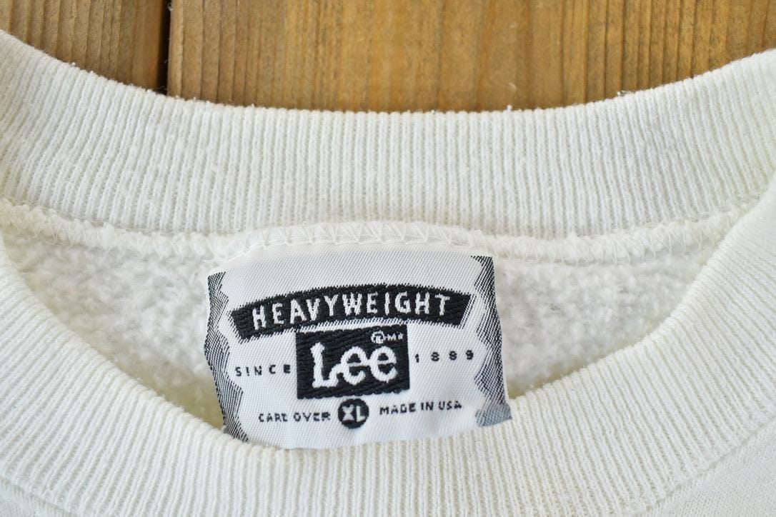 Vintage 1980s Gilda's Club Metro Detroit Crewneck Sweatshirt Made In USA Men's XL from propervintagecanada