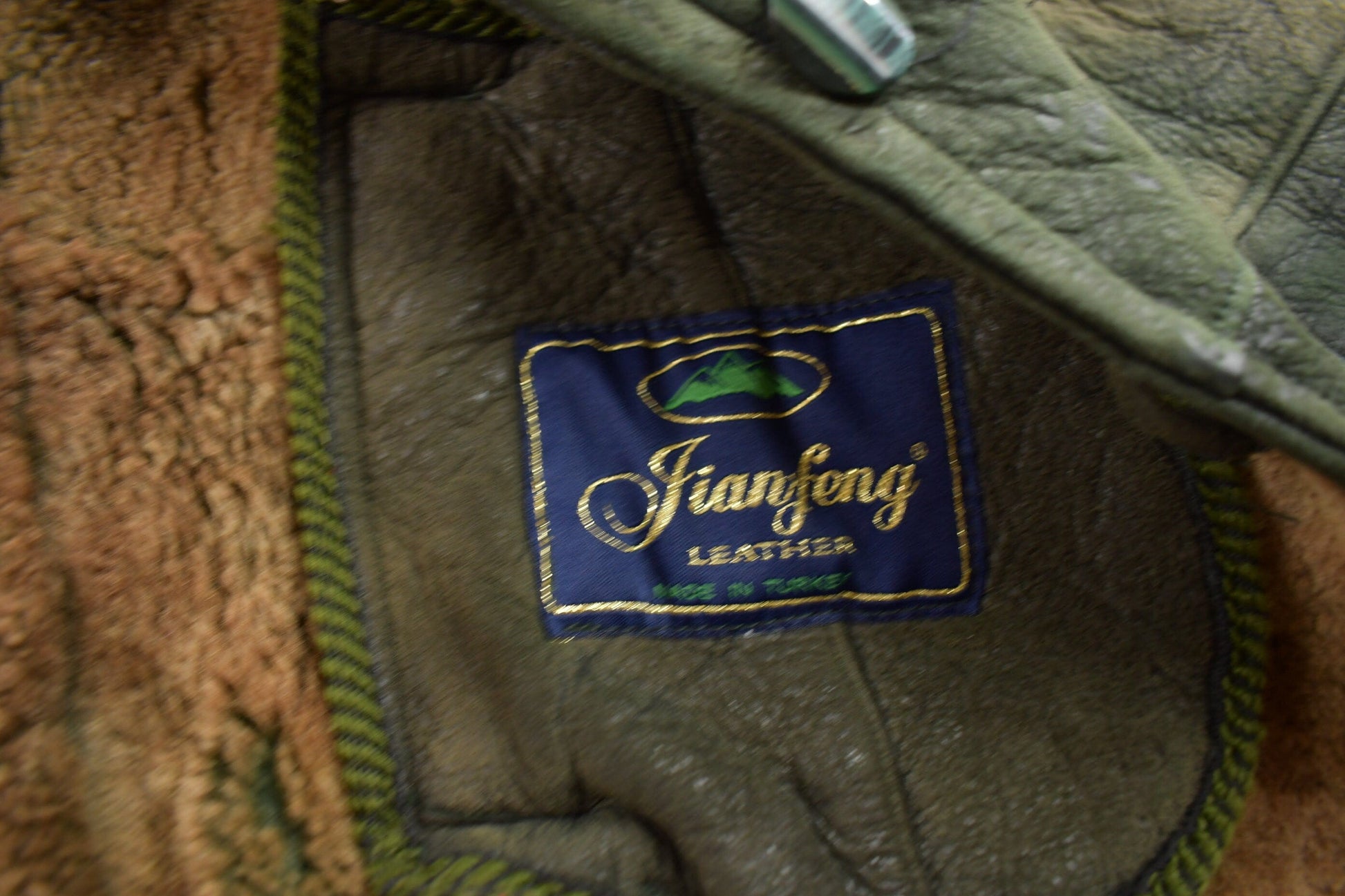 Vintage 1980s Green Shearling Leather Jacket Men's Medium from propervintagecanada