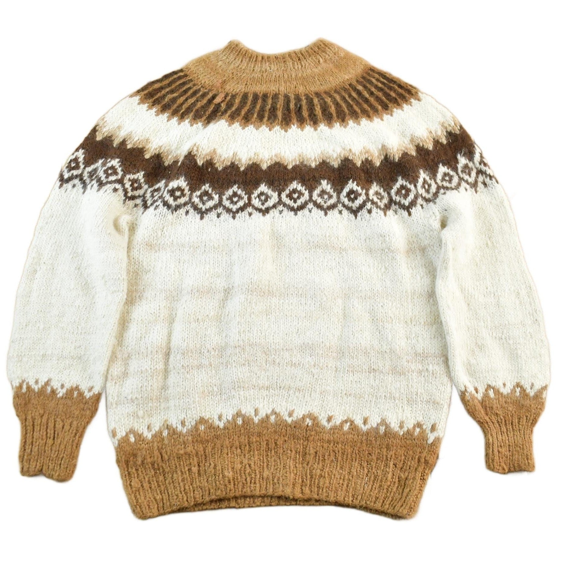 Vintage 1980s Hand Knit Peru Wool Sweater Mens Large from propervintagecanada