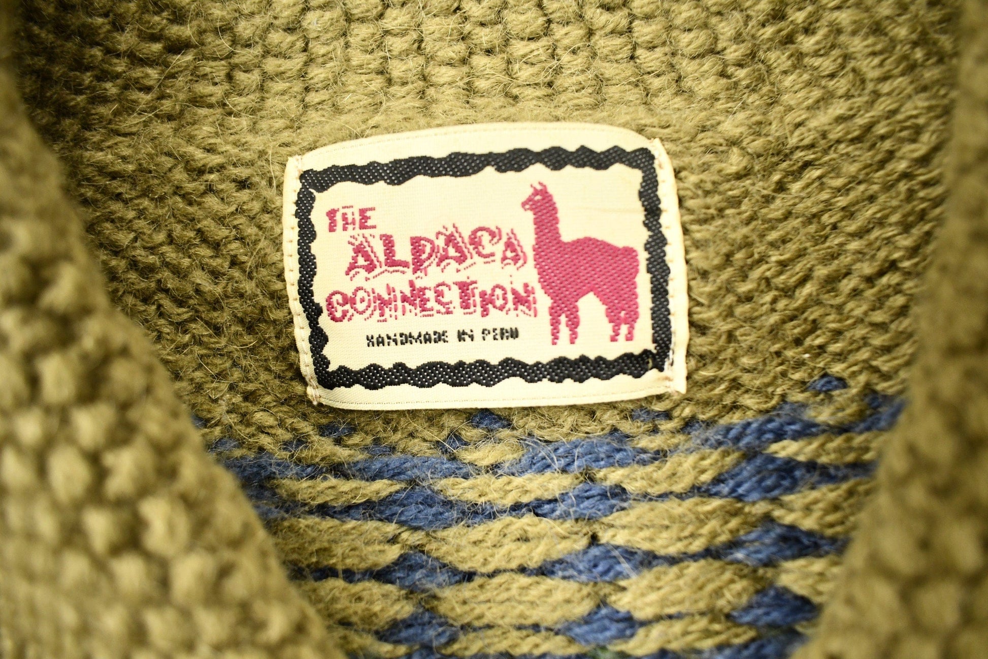Vintage 1980s Hand Made 100% Alpaca Wool Knitted Sweater / The Alpaca Connection / All Over Pattern / Outdoors Sweatshirt / Abstract Graphic from propervintagecanada