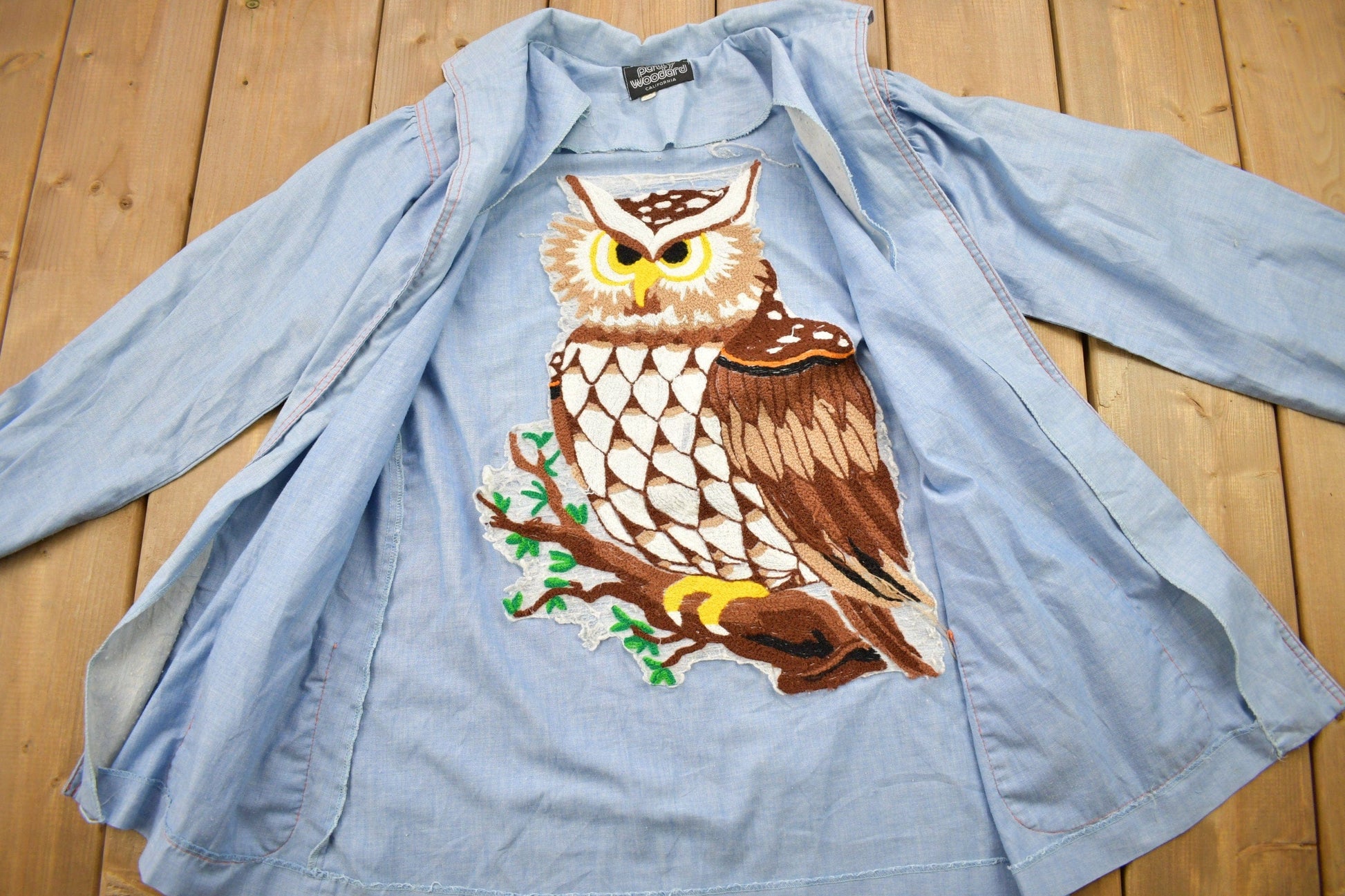 Vintage 1980s Hand Stitched Owl Theme Button Up Shirt Men's M from propervintagecanada