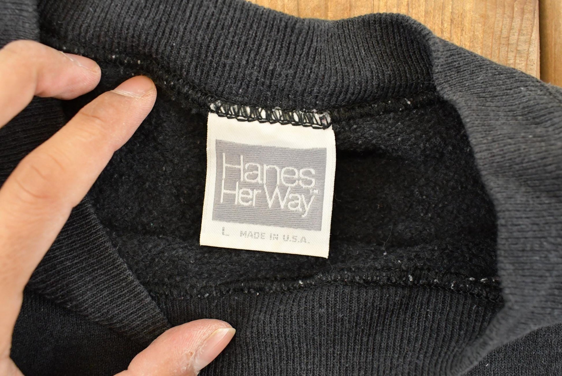 Vintage 1980s Hanes HerWay Blank Crewneck Sweatshirt Women's Large from propervintagecanada