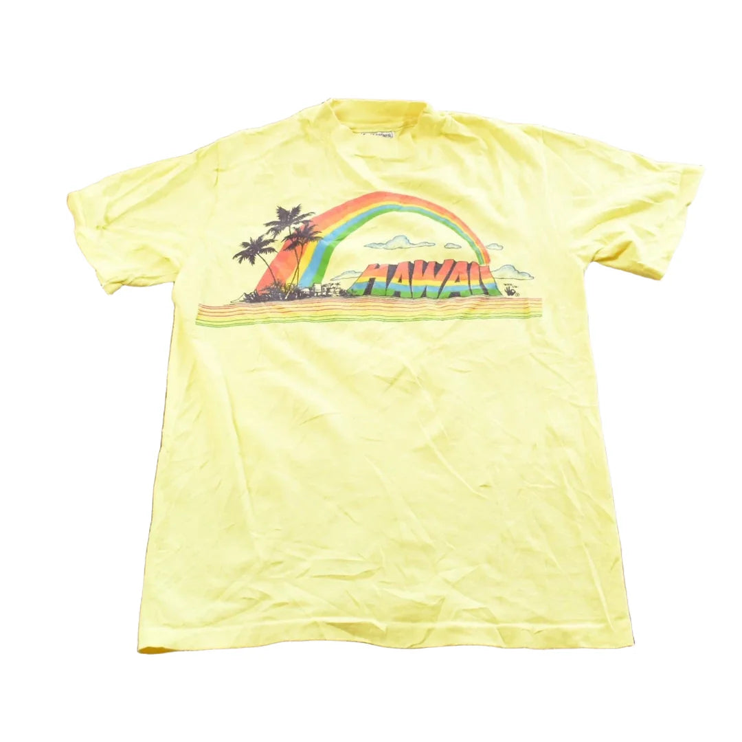Vintage 1980s Hawaii Whip Um Souvenir T-Shirt Men's L from propervintagecanada