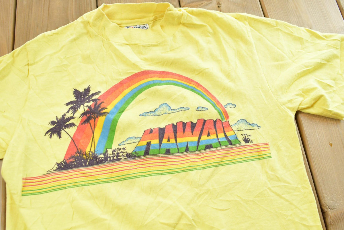 Vintage 1980s Hawaii Whip Um Souvenir T-Shirt Men's L from propervintagecanada