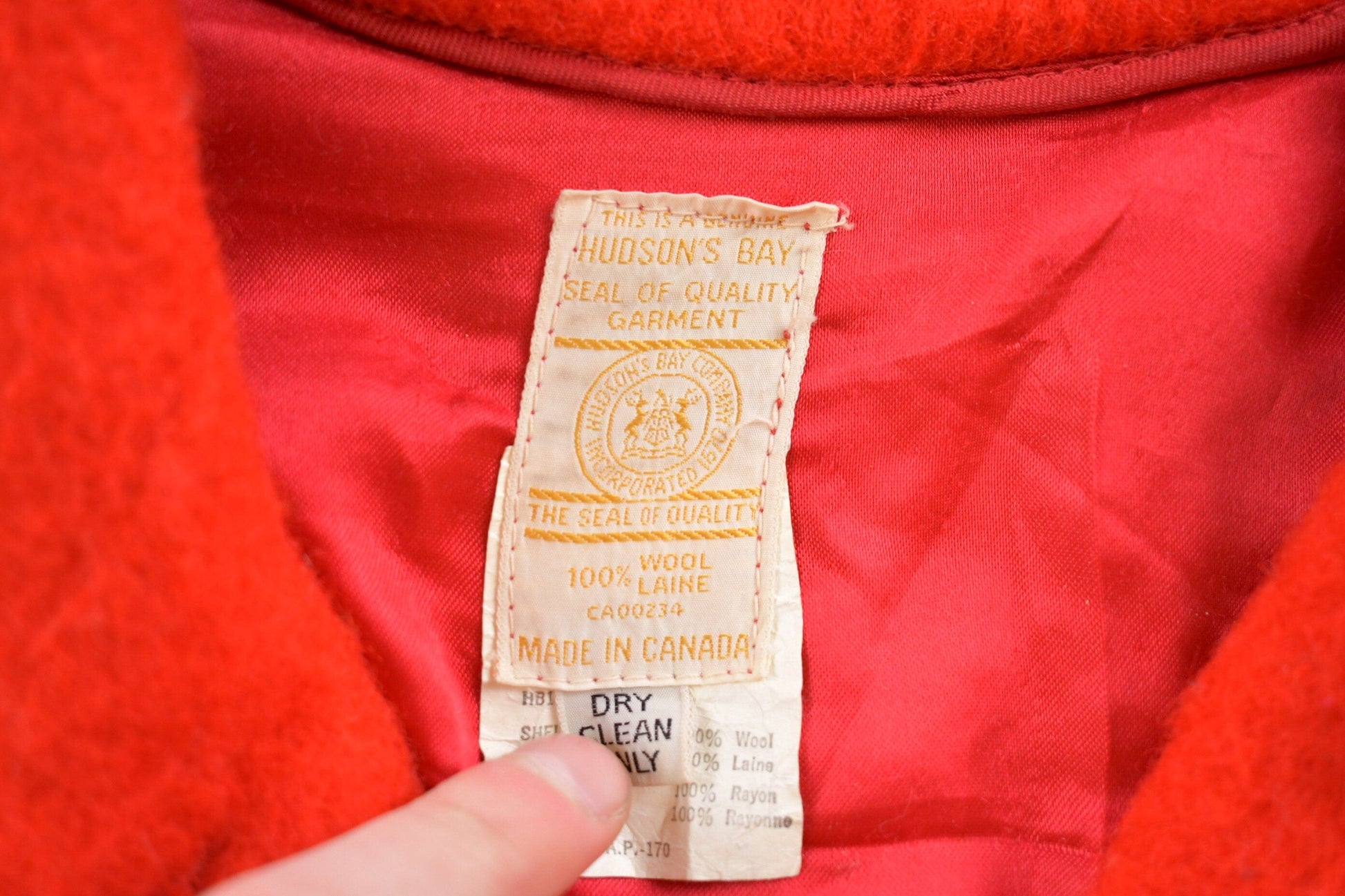 Vintage 1980s Hudson's Bay 100% Wool Jacket Men's Medium from propervintagecanada