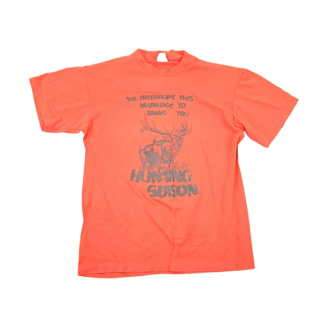 Vintage 1980s Hunting Season Souvenir Travel T-Shirt Men's S from propervintagecanada