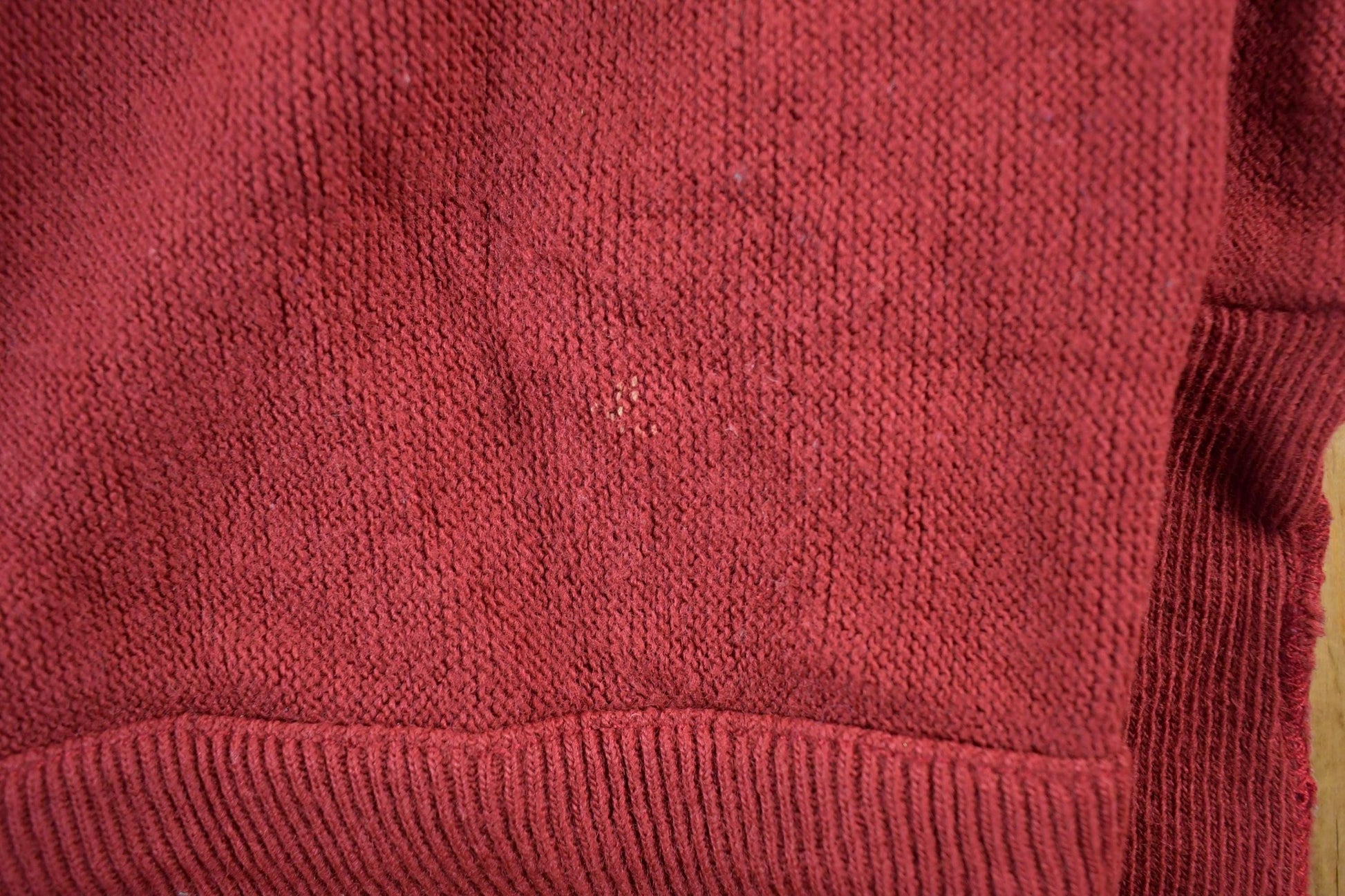 Vintage 1980s Izod Lacoste Alligator Knit Pullover Sweater Men's Large from propervintagecanada