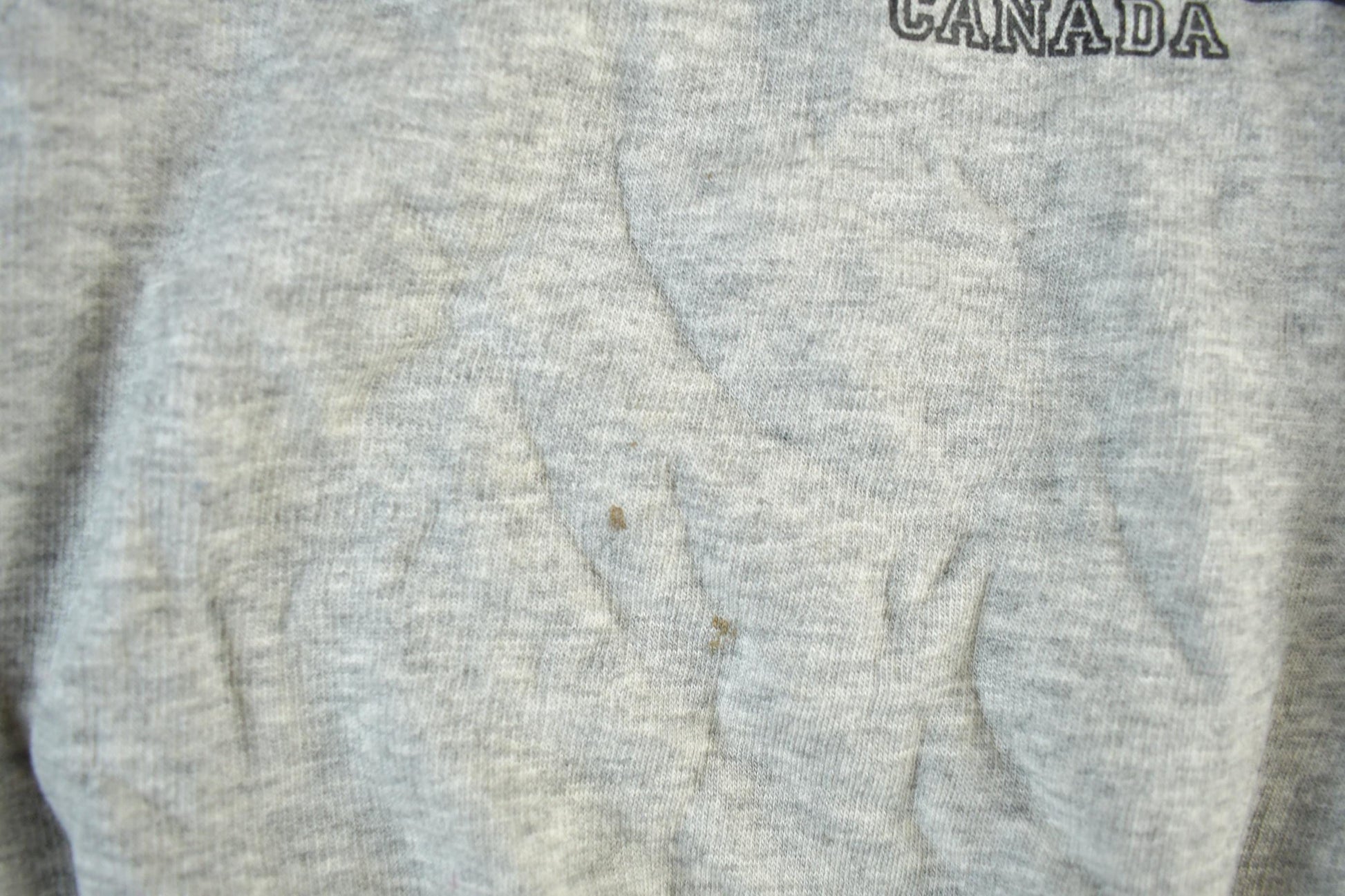 Vintage 1980s Jasper Alberta Souvenir Crewneck Sweatshirt Youth Large from propervintagecanada