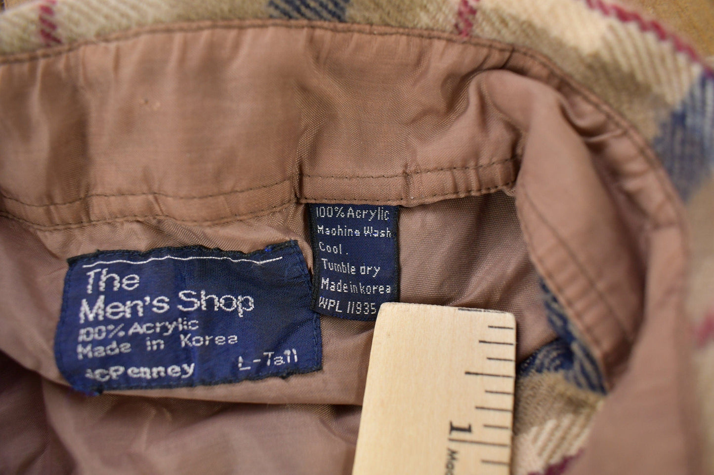 Vintage 1980s JC Penney The Men's Shop Plaid Flannel Button Up Shirt Men's XL from propervintagecanada