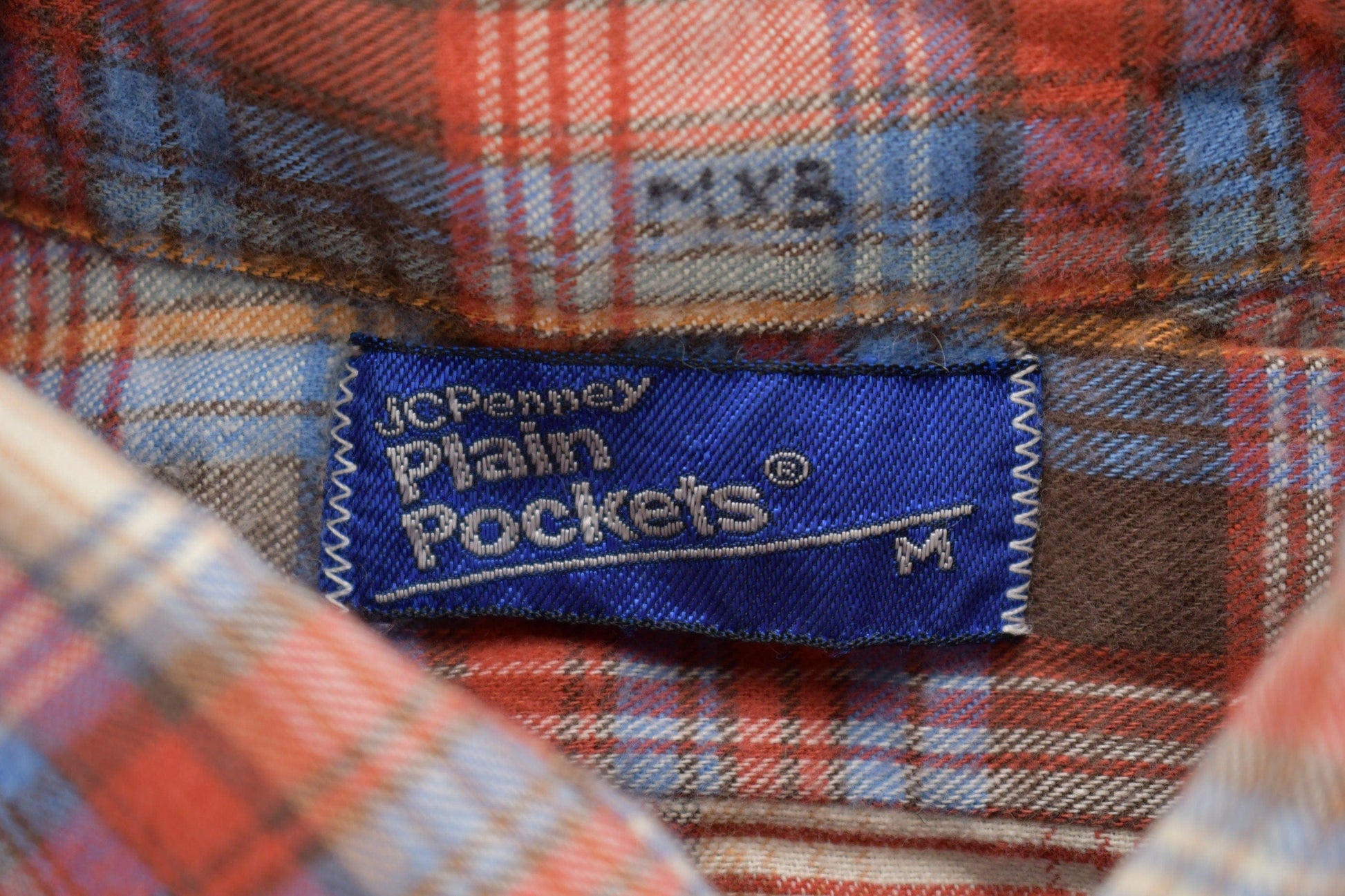 Vintage 1980s JC Penny Plain Pockets Plaid Button Up Shirt Men's Medium from propervintagecanada