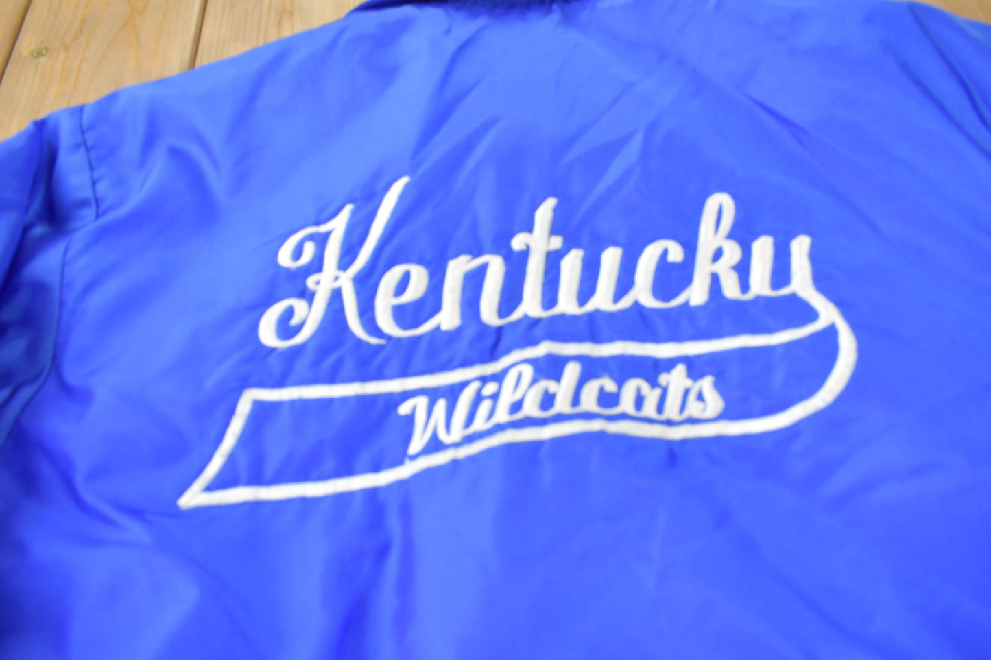 Vintage 1980s Kentucky Wildcats Satin Jacket Jacket Men's XL from propervintagecanada