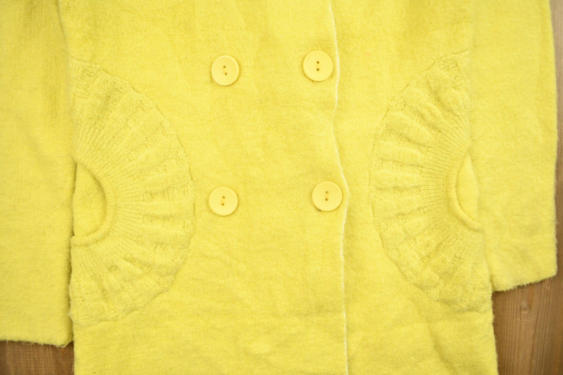 Vintage 1980s Knitted Blank Yellow Long Cardigan SweaterMen's Medium from propervintagecanada