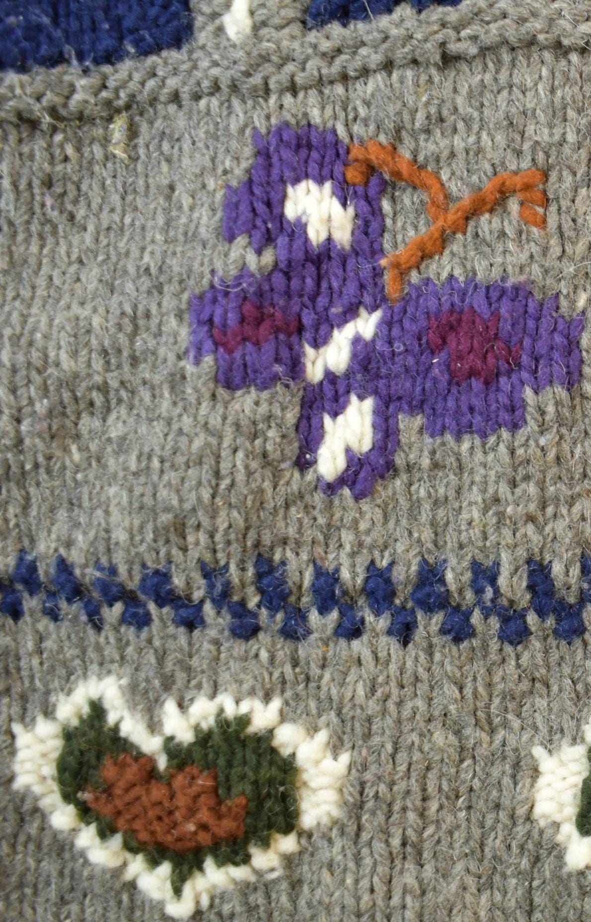 Vintage 1980s Knitted Butterfly Theme Crewneck Sweater Men's XL from propervintagecanada