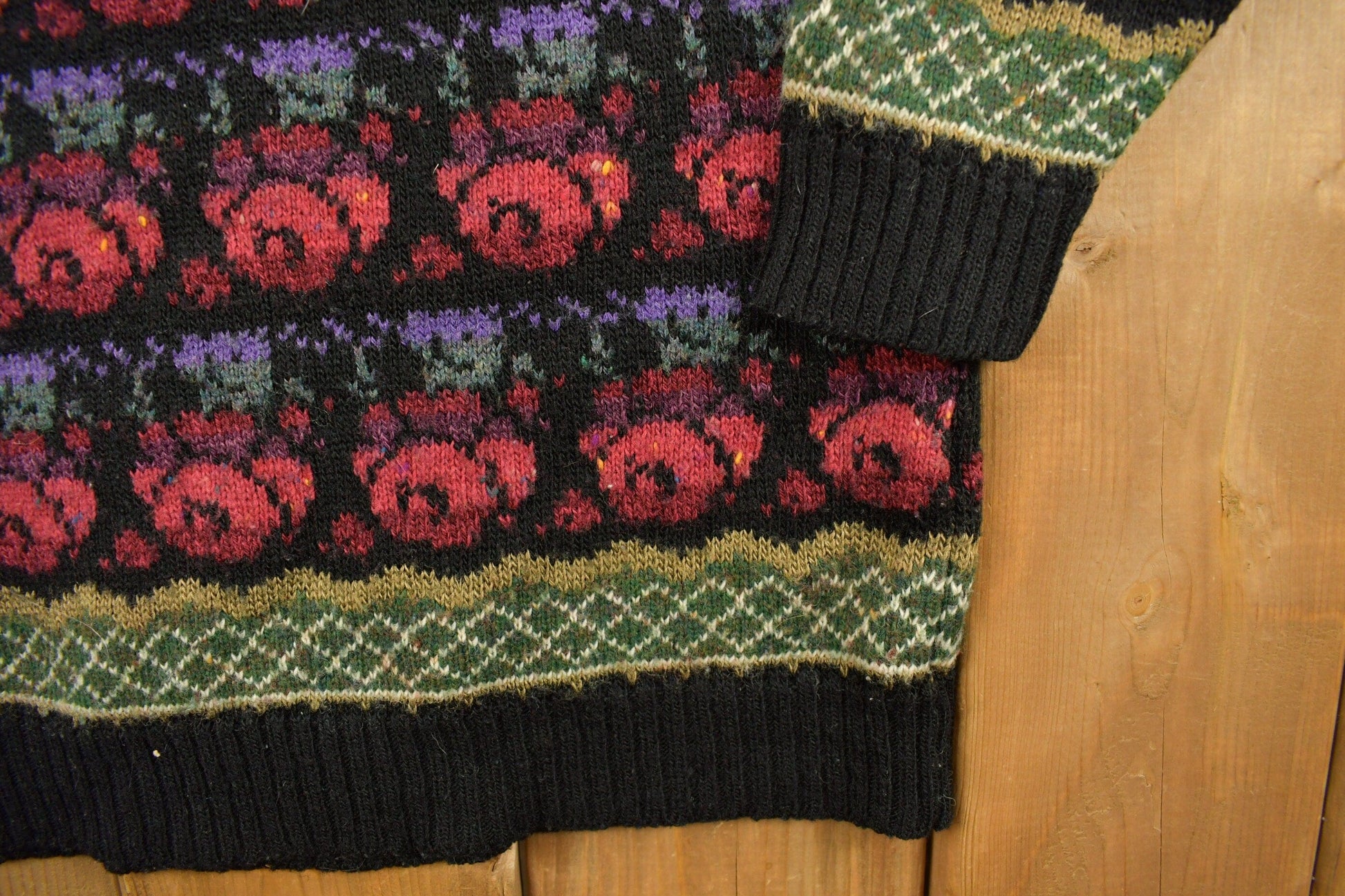 Vintage 1980s Knitted Floral Mi Ki Knit Sweater Men's Small from propervintagecanada