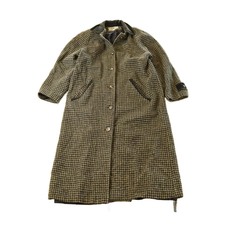 Vintage 1980s L.L. Bean Houndstooth Wool Overcoat Women's Large from propervintagecanada