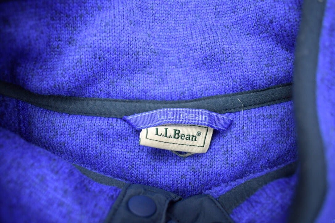 Vintage 1980s L.L Bean Pullover Men's Medium from propervintagecanada