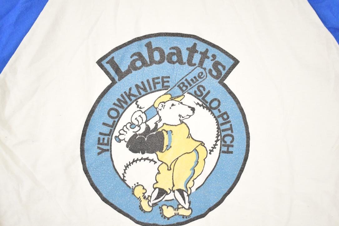 Vintage 1980s Labatts Yellowknife Slo Pitch Souvenir Baseball Raglan T-Shirt Men's M from propervintagecanada