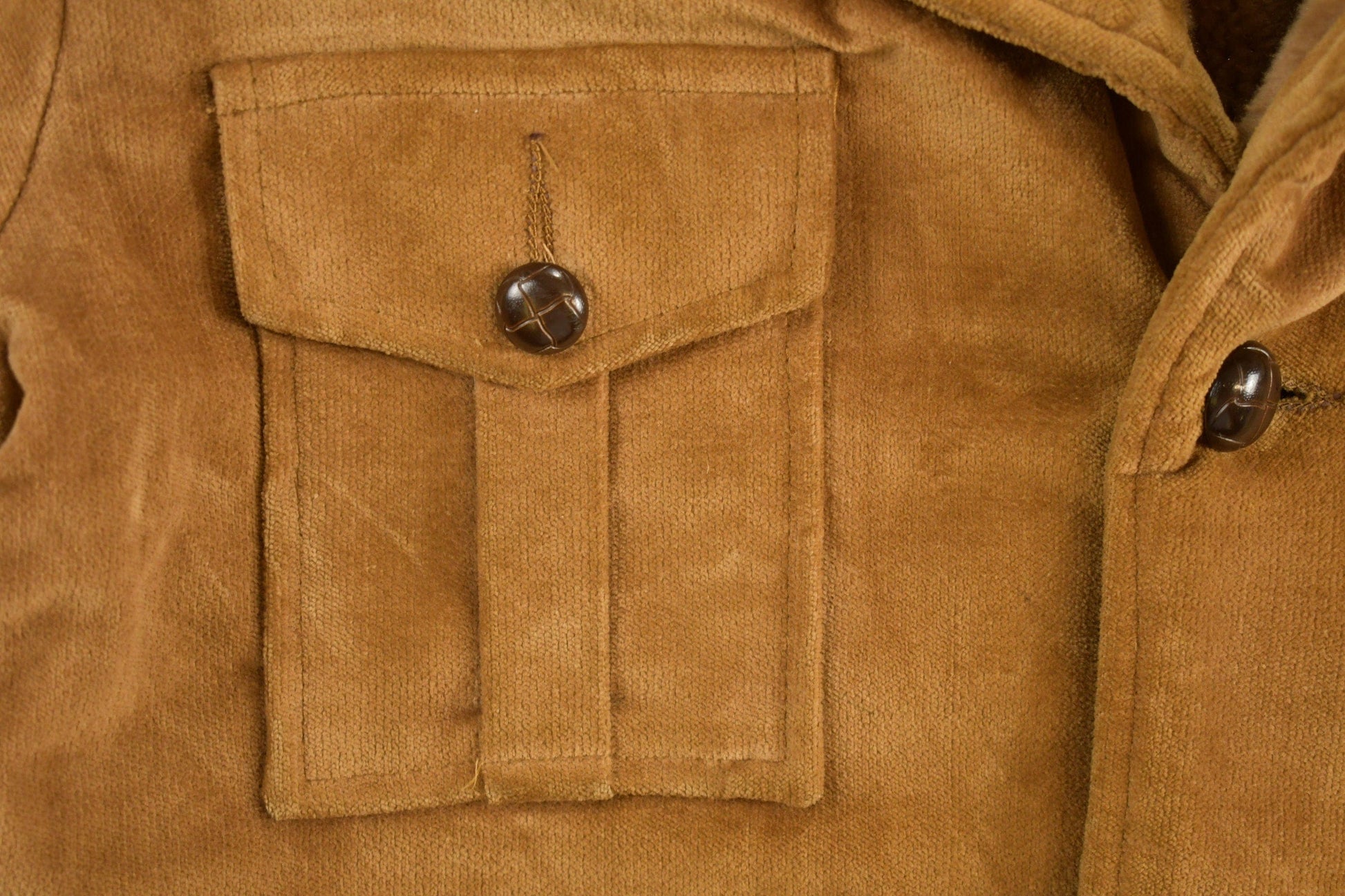 Vintage 1980s Lakeshire Suede Brown Jacket Men's Large from propervintagecanada