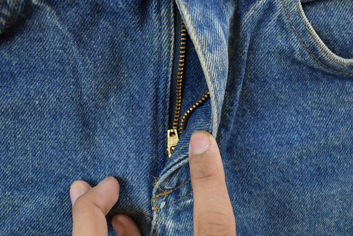 Vintage 1980s Lee Denim Jeans Youth 22 x 21 from propervintagecanada