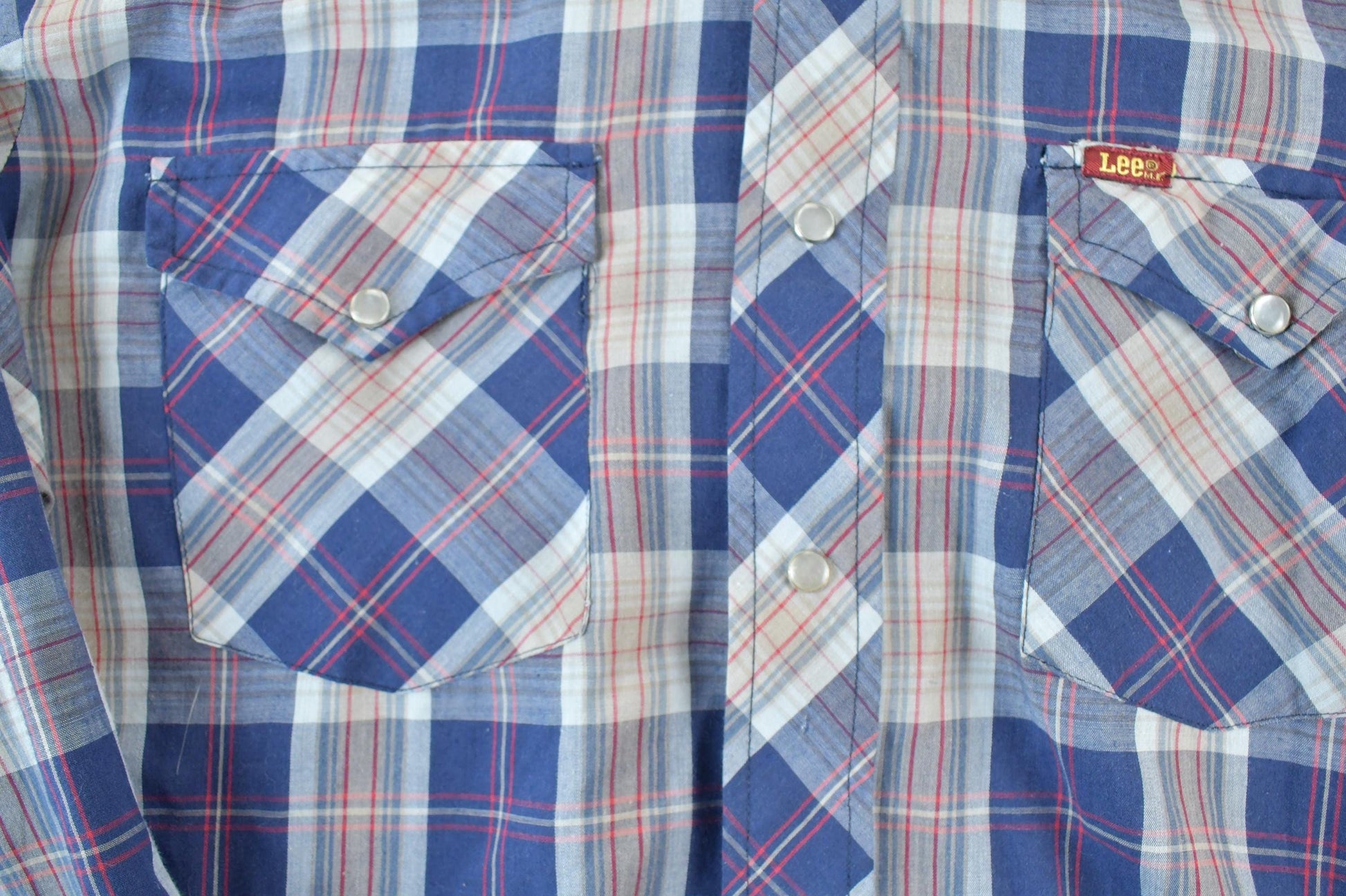 Vintage 1980s Lee Western Button Up Shirt Men's Small from propervintagecanada