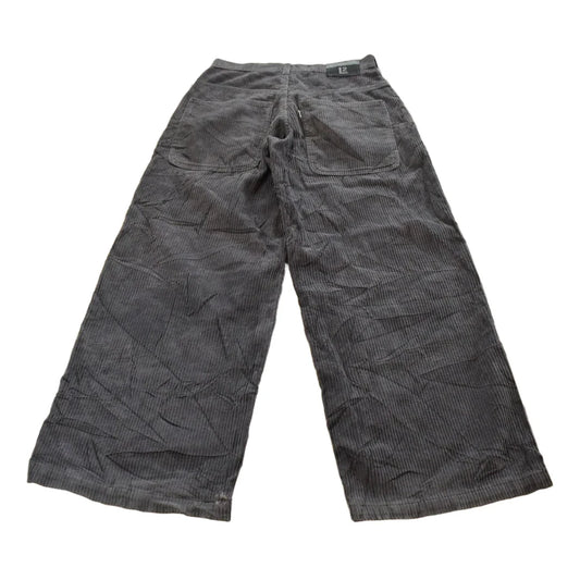 Vintage 1980s Levi's L2 Student Baggy Corduroy Pants Women's 28 x 30 from propervintagecanada