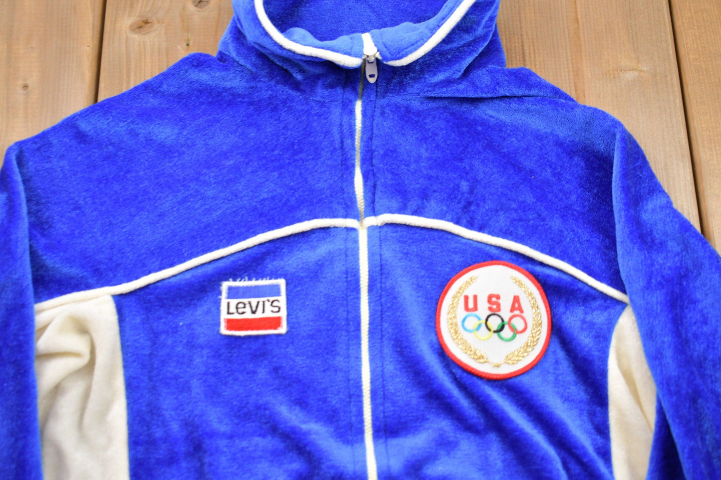 Vintage 1980s Levi's USA Olympics Full Zip Fleece Sweater Men's S from propervintagecanada