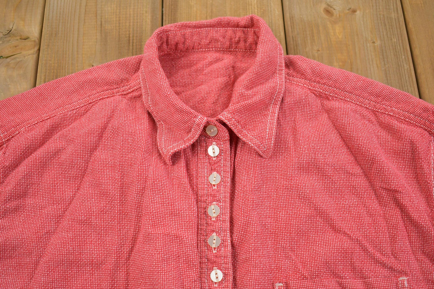 Vintage 1980s Levis Western Style Button Up Rodeo Shirt Men's Large from propervintagecanada