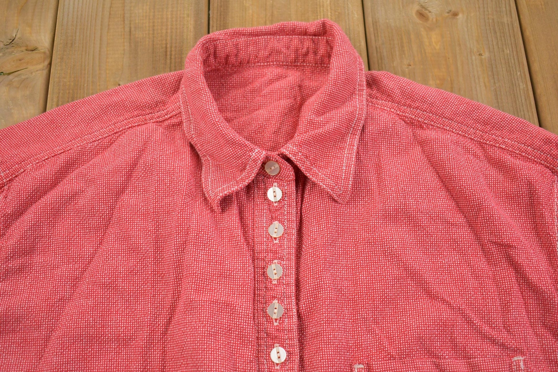 Vintage 1980s Levis Western Style Button Up Rodeo Shirt Men's Large from propervintagecanada