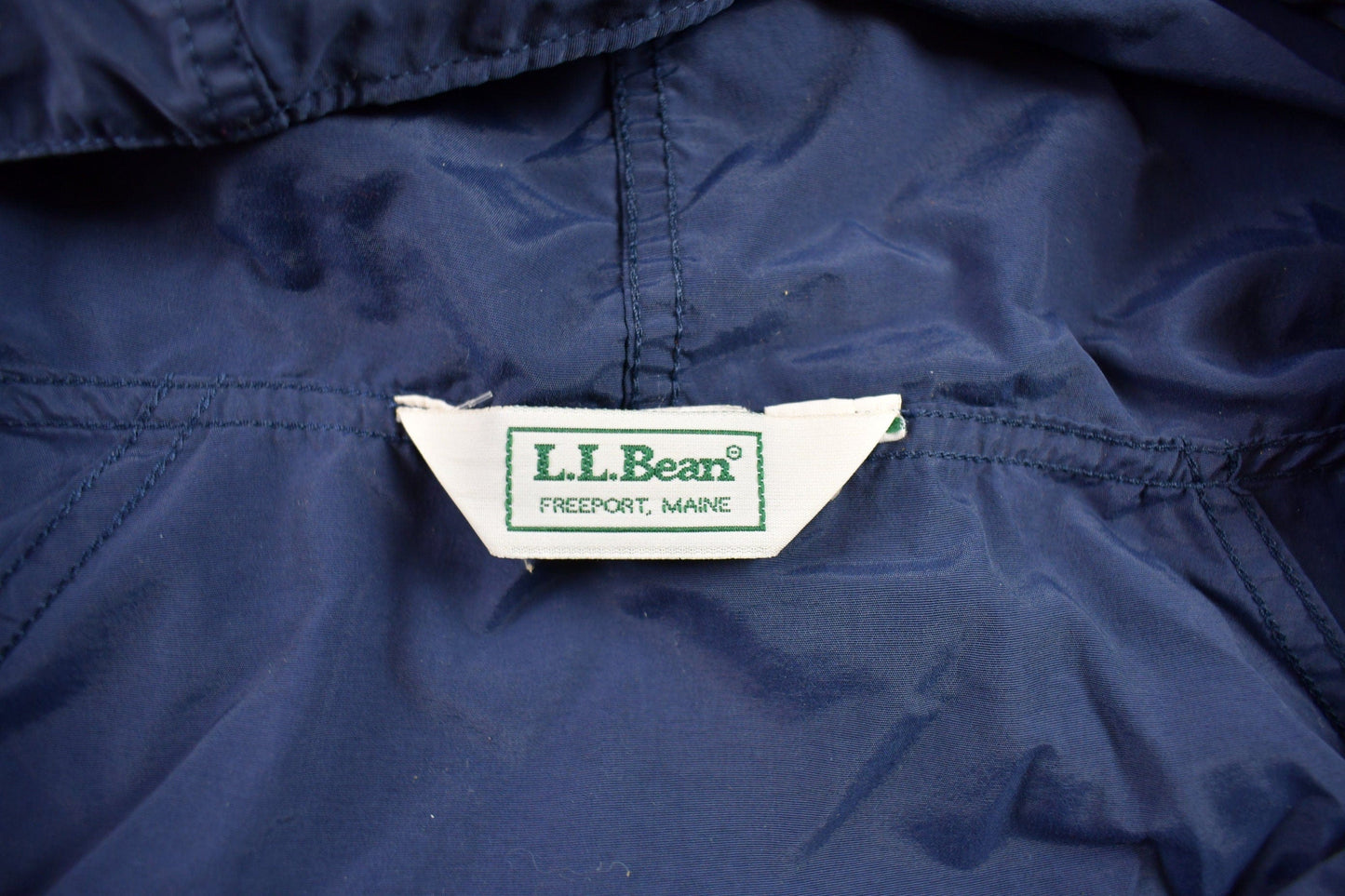 Vintage 1980s LL Bean Anorak Windbreaker Jacket Men's Large from propervintagecanada