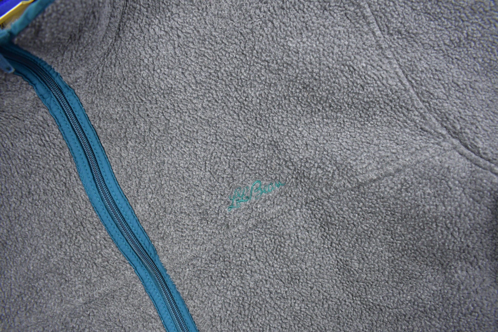 Vintage 1980s LL Bean Full Zip Grey Fleece Sweatshirt Men's 2XL from propervintagecanada