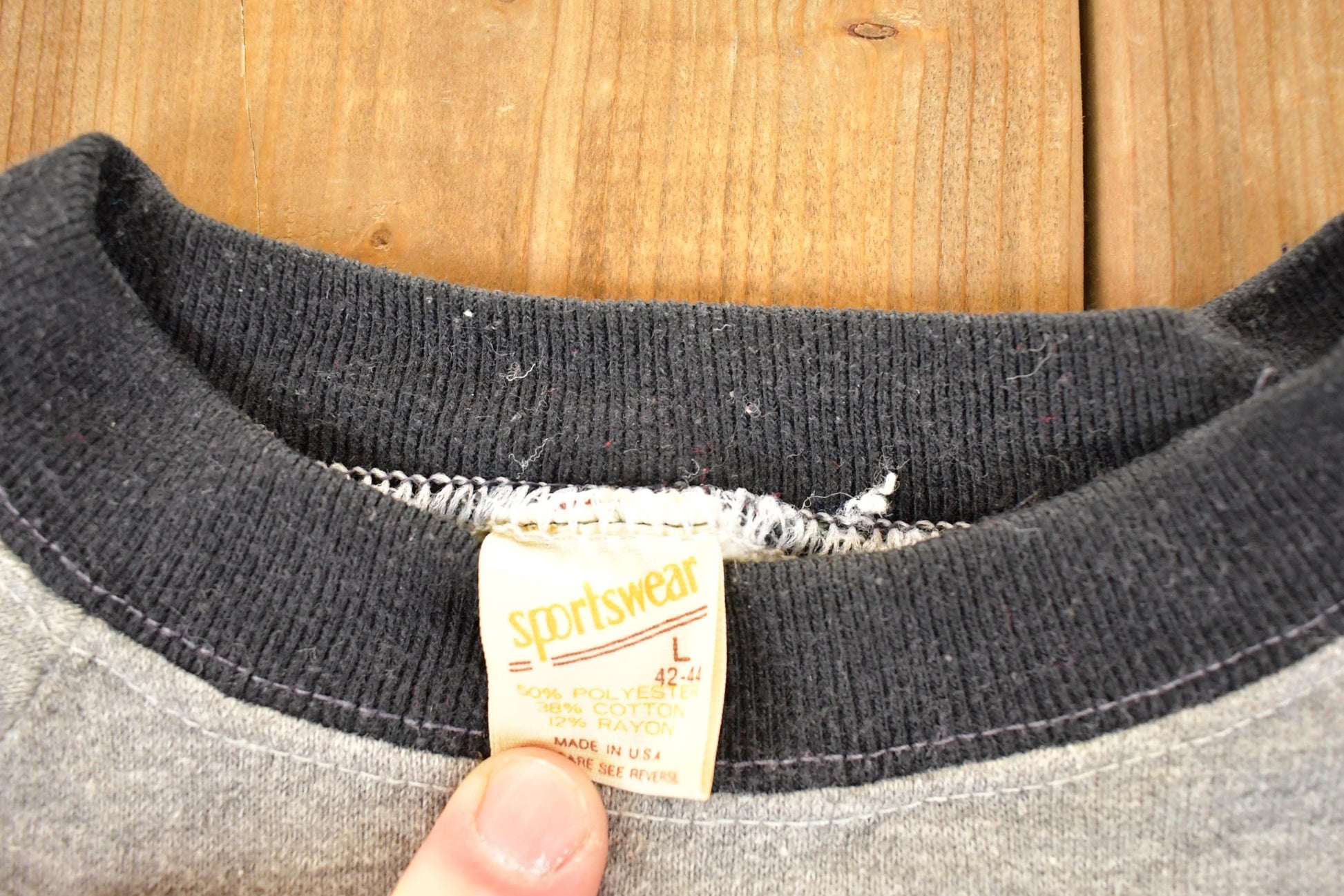 Vintage 1980s Macgregor Crewneck Sweatshirt Youth L from propervintagecanada