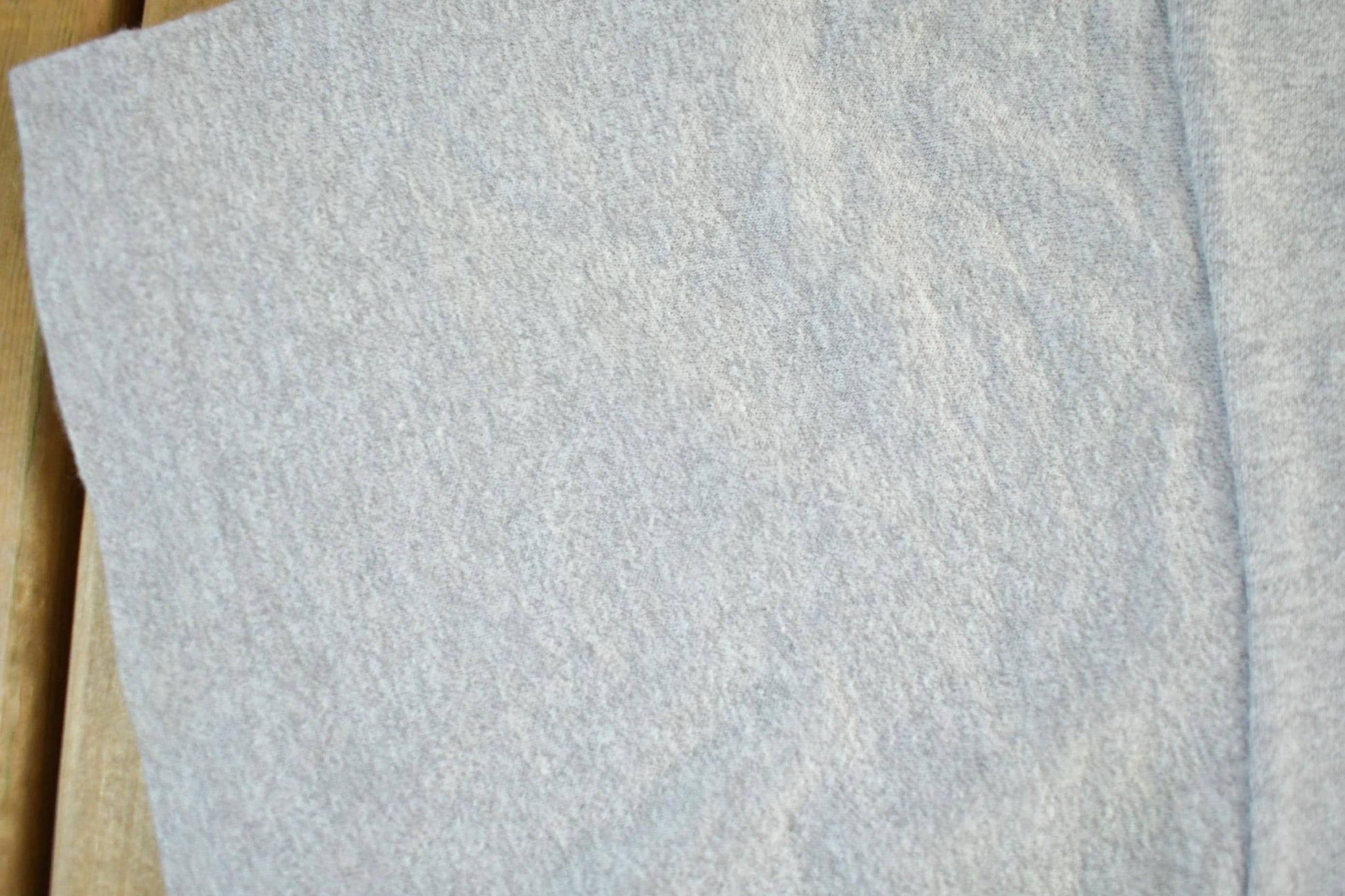 Vintage 1980s Magic Johnson Los Angeles Lakers T-Shirt Mens Medium from propervintagecanada