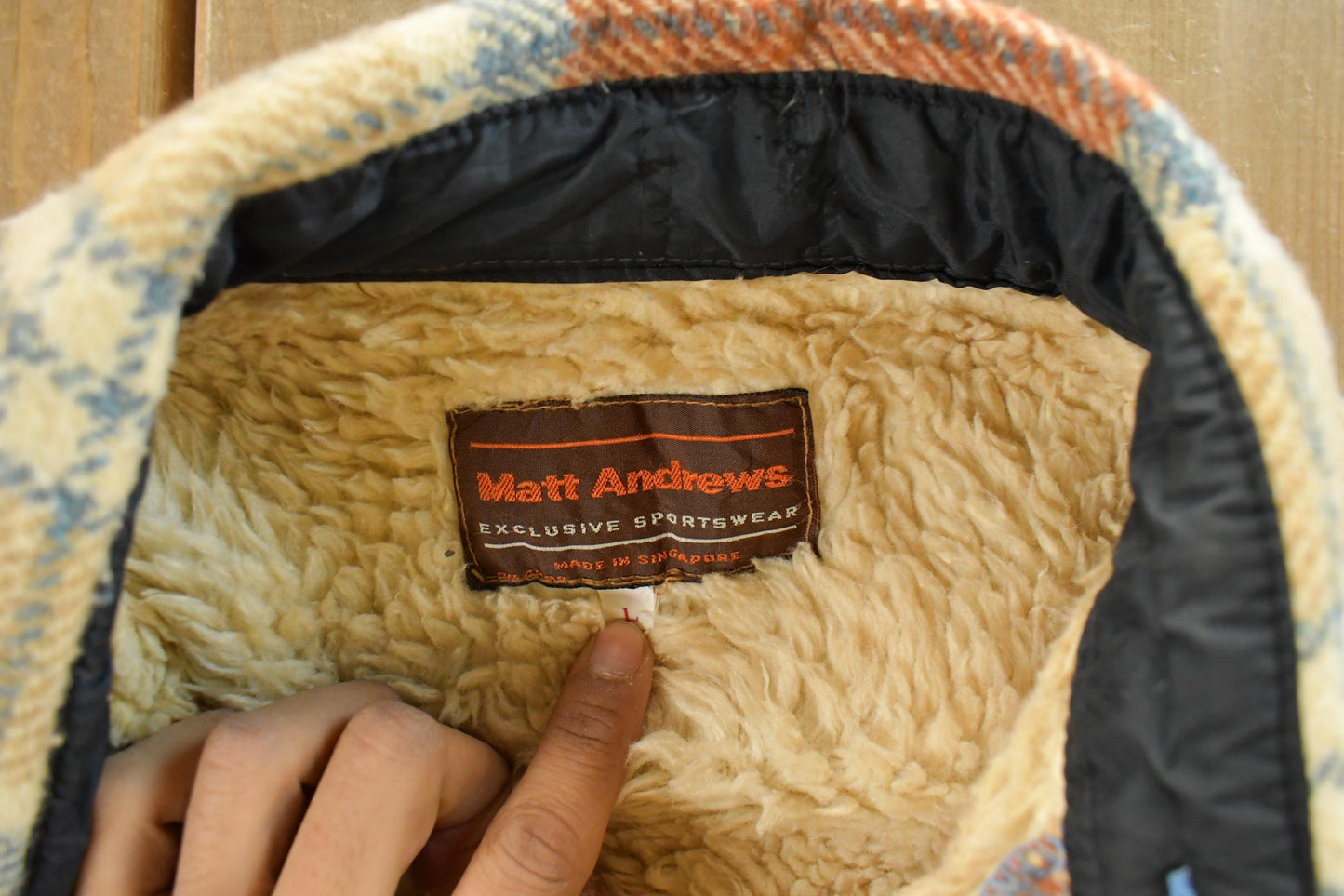 Vintage 1980s Matt Andrews Sherpa Lined Flannel Shirt Jacket Men's Large from propervintagecanada