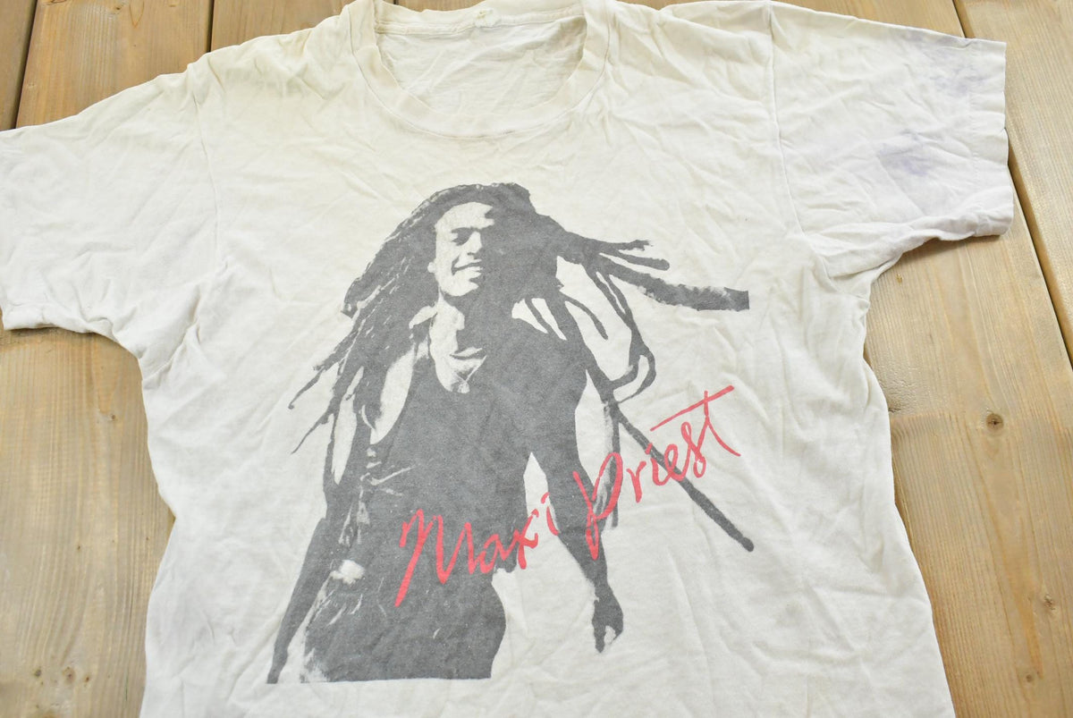 Vintage 1980s Maxi Priest Graphic Brand T-Shirt Mens S from propervintagecanada