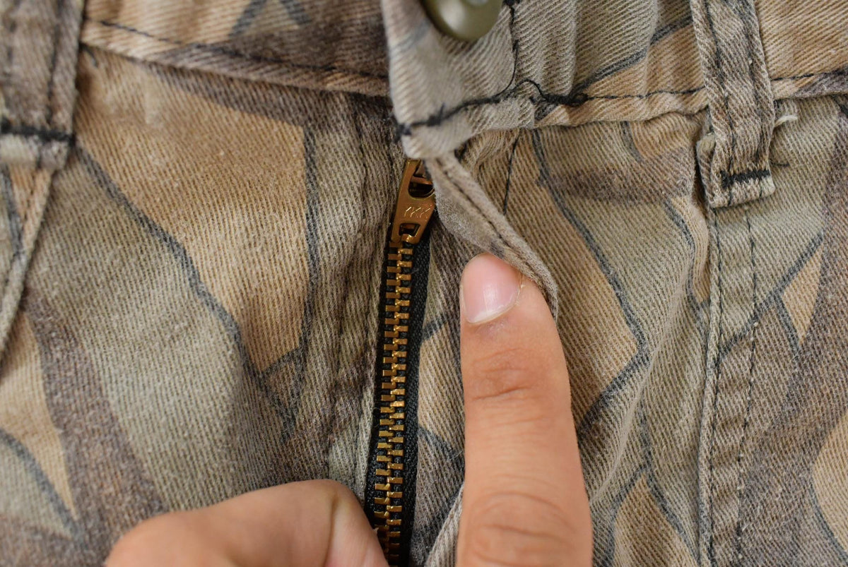 Vintage 1980s Melton Wintermaster Outdoors Tree Camo Cargo Hunting Pants Men's Small from propervintagecanada