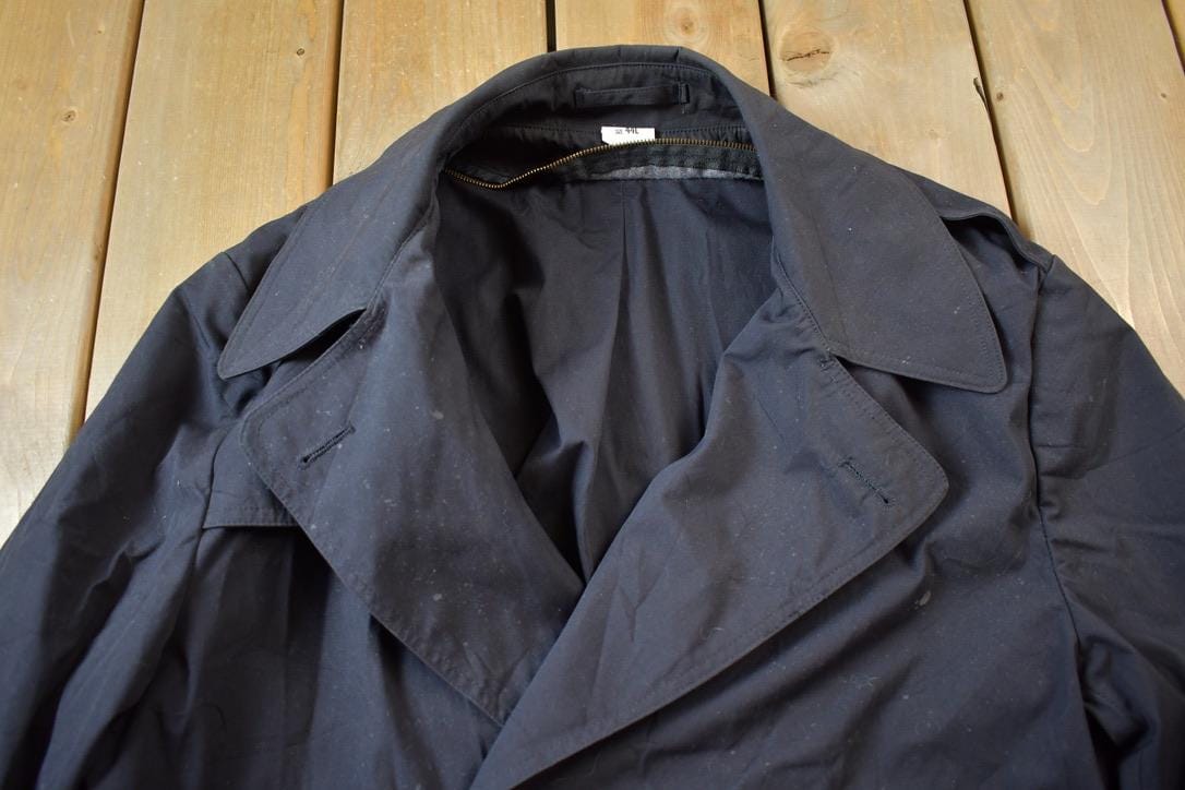 Vintage 1980s Military Full Length Nylon Trench Coat Men's L from propervintagecanada