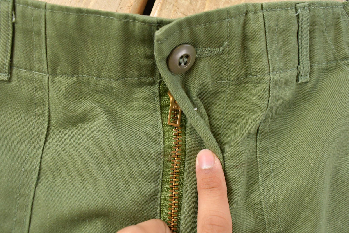 Vintage 1980s Military OG 507 Army Fatigue Pants Men's 32 x 31 from propervintagecanada